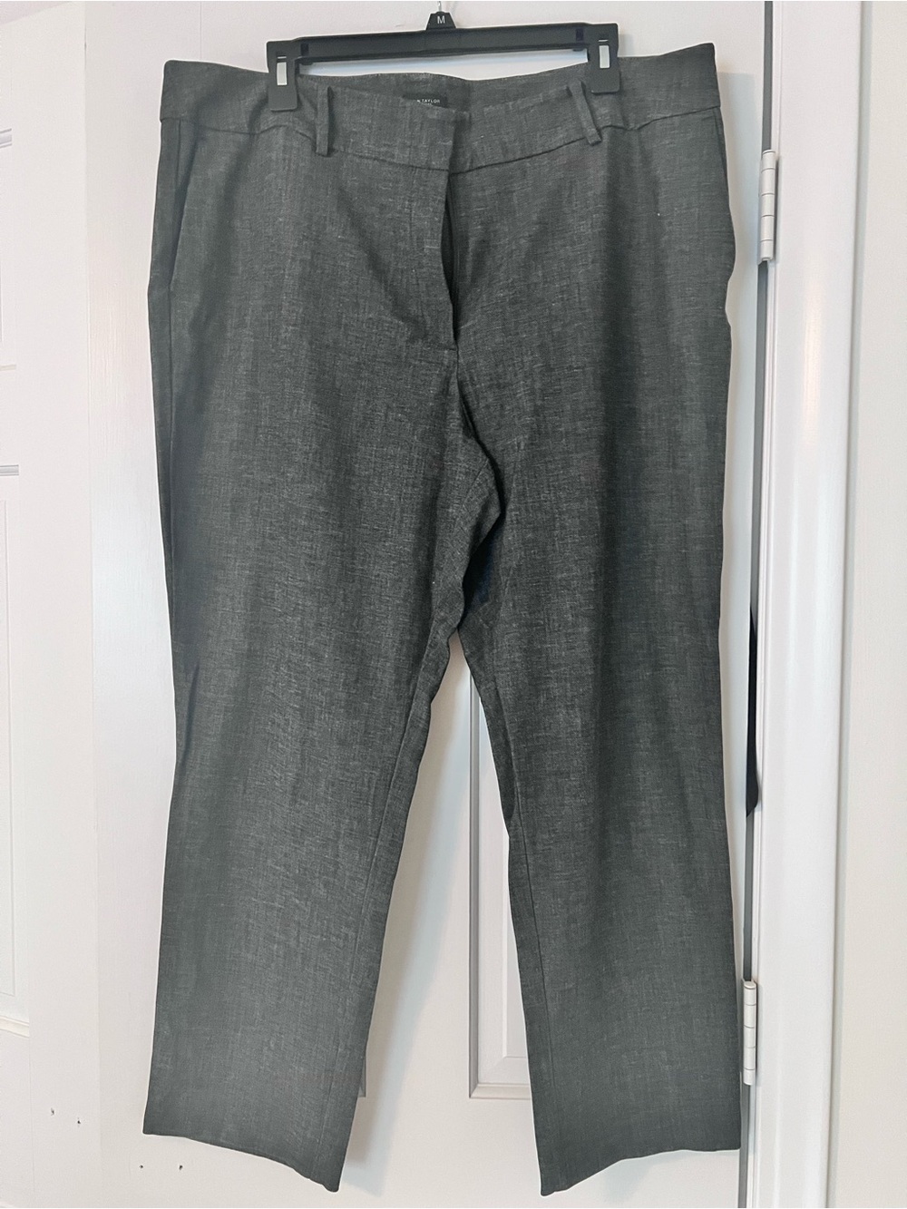 Ann Taylor Women’s Gray Straight-Leg Dress Pants 16